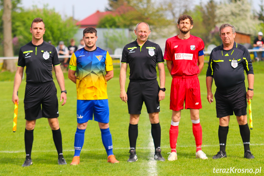 LKS Głowienka - Tęcza Zręcin 3:3