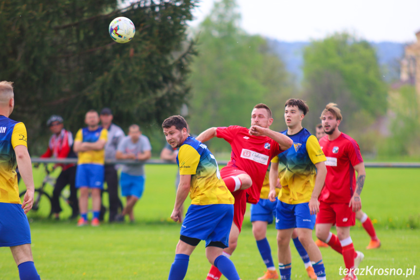 LKS Głowienka - Tęcza Zręcin 3:3