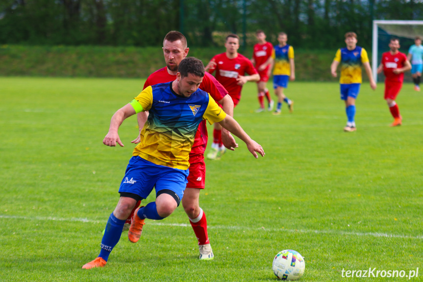 LKS Głowienka - Tęcza Zręcin 3:3