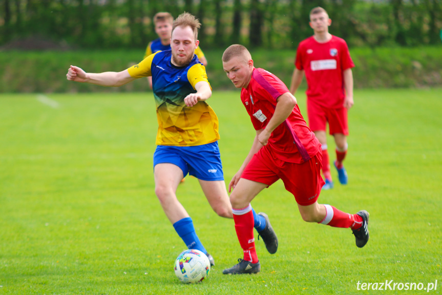 LKS Głowienka - Tęcza Zręcin 3:3