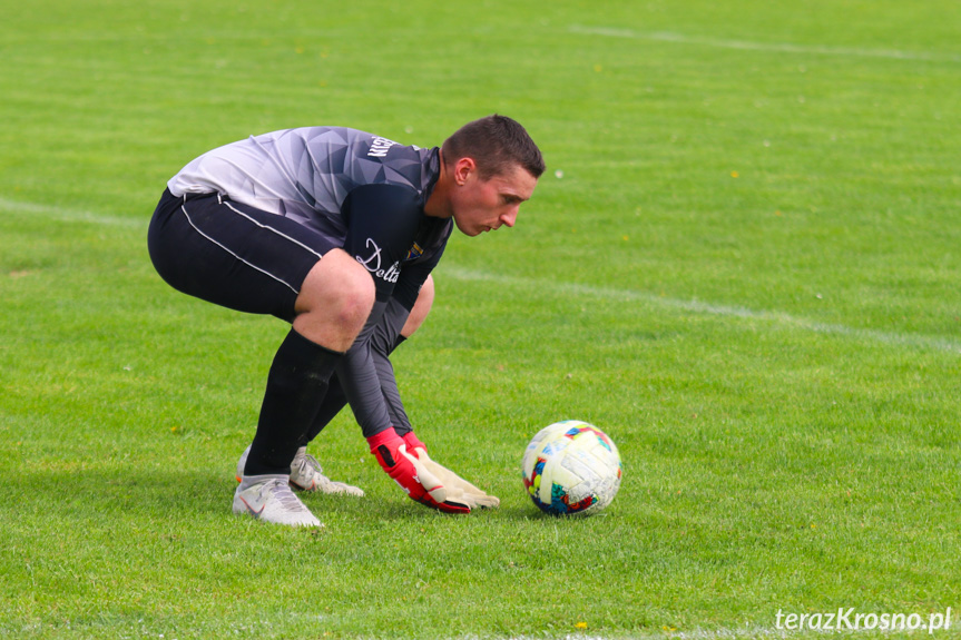 LKS Głowienka - Tęcza Zręcin 3:3