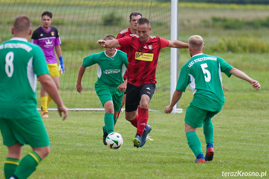 LKS Łęki Strzyżowskie - Guzikówka Krosno 0:7