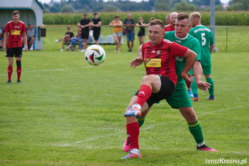 LKS Łęki Strzyżowskie - Guzikówka Krosno 0:7