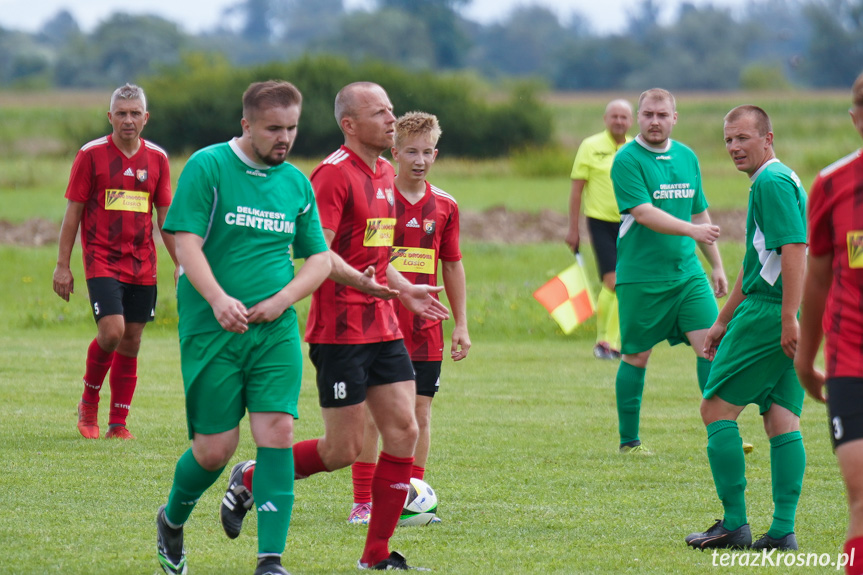 LKS Łęki Strzyżowskie - Guzikówka Krosno 0:7