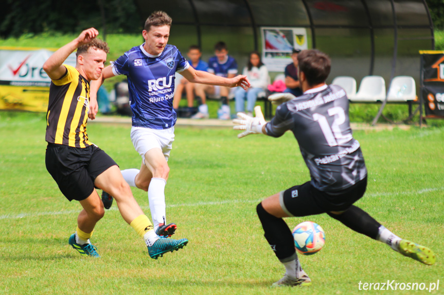 LKS Lubatówka - Jasiołka Jaśliska 7-0 