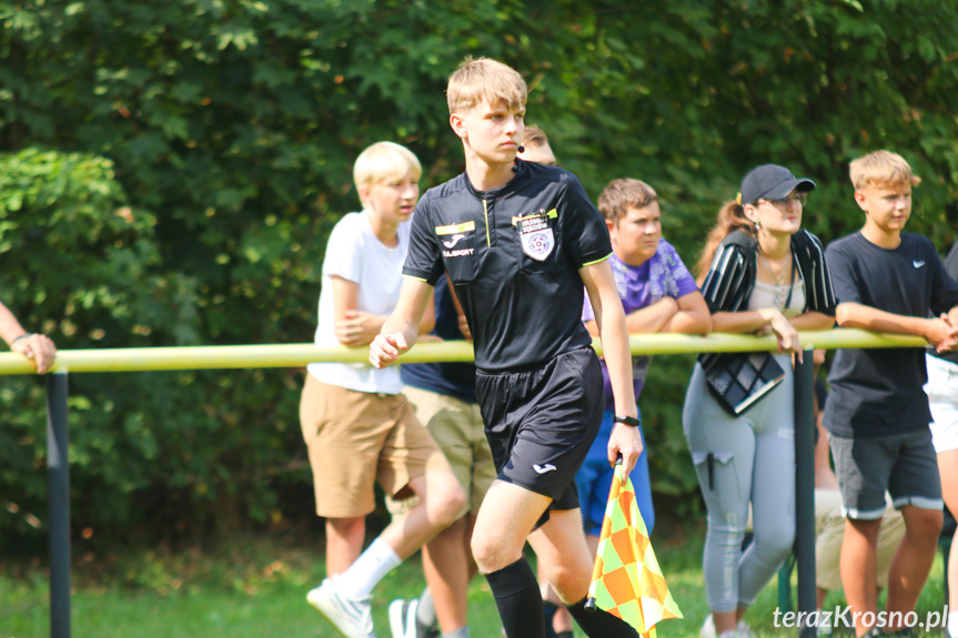 LKS Lubatówka - Jasiołka Jaśliska 7-0 