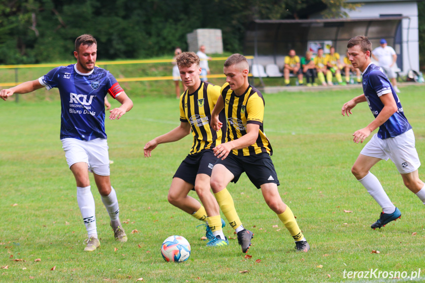 LKS Lubatówka - Jasiołka Jaśliska 7-0 