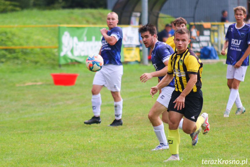 LKS Lubatówka - Jasiołka Jaśliska 7-0 