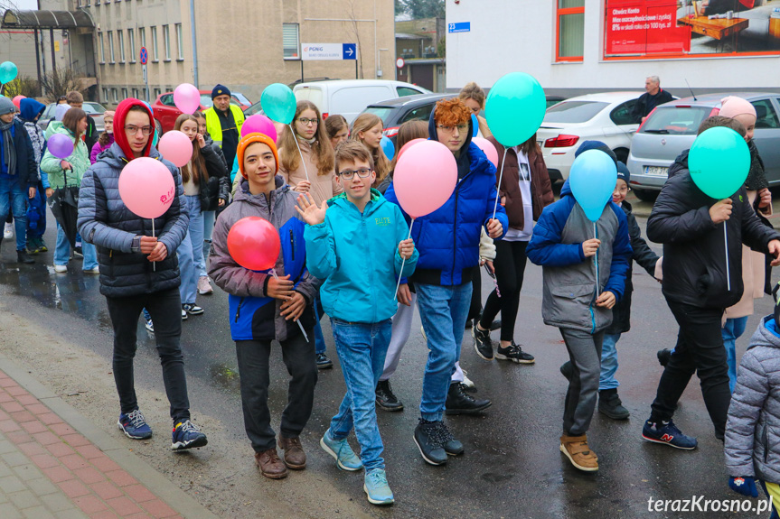 Marsz w Krośnie w Światowy Dzień Zespołu Downa