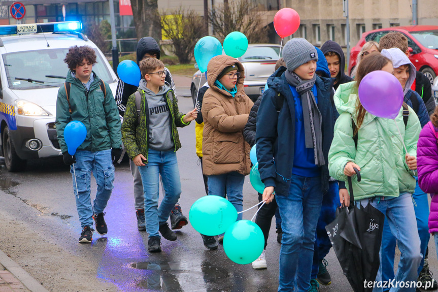 Marsz w Krośnie w Światowy Dzień Zespołu Downa