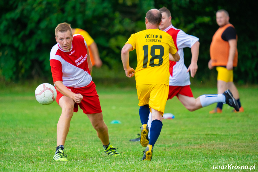 Mecz oldbojów w Dobieszynie