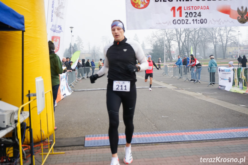 Meta i wręczenia - Bieg Niepodległości i marsz nordic walking