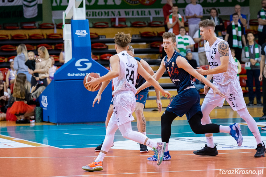 Miasto Szkła Krosno - BS Polonia Bytom 70:82