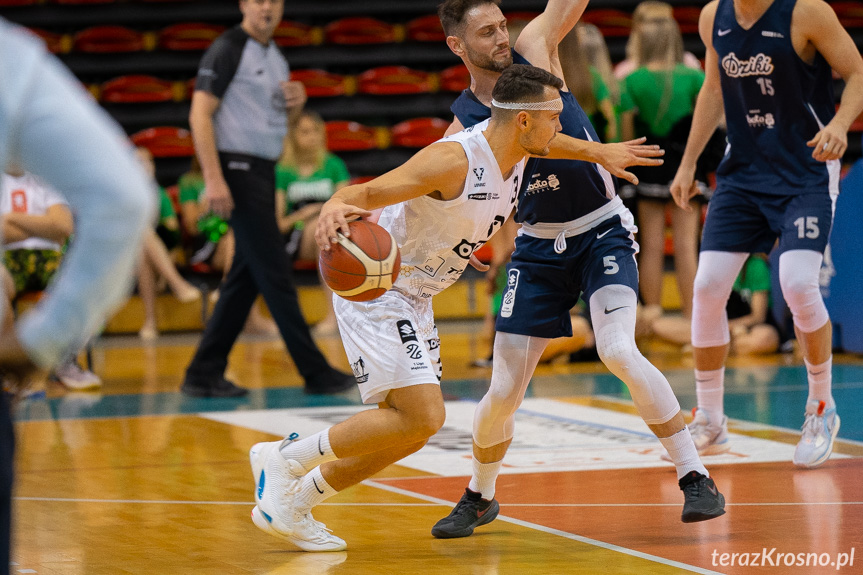 Miasto Szkła Krosno - Dziki Warszawa 87:65