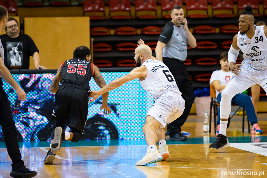 Miasto Szkła Krosno - KKS Polonia Warszawa 76:64