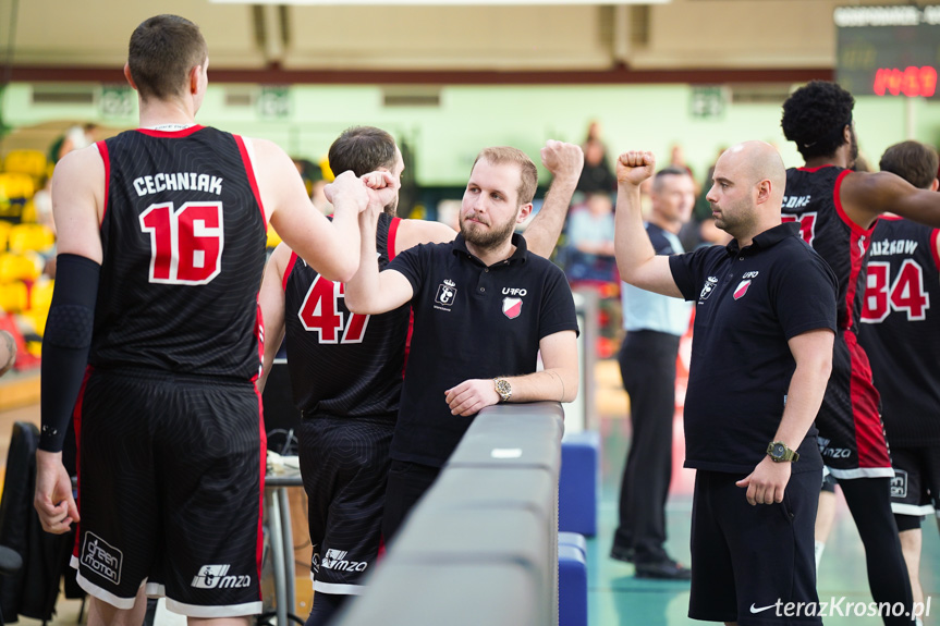 Miasto Szkła Krosno - KKS Polonia Warszawa 87:96