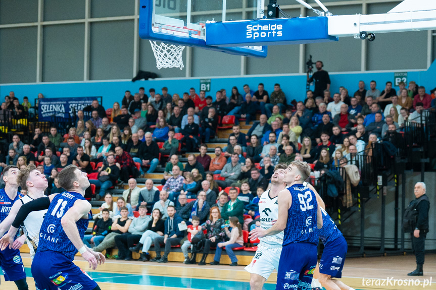 Miasto Szkła Krosno - Sensation Kotwica Kołobrzeg 97:84