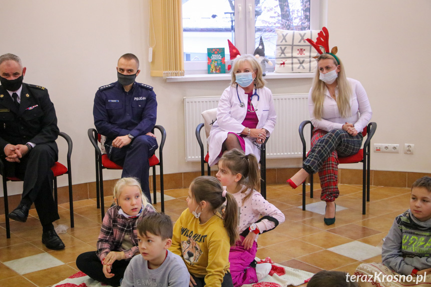 Mikołajkowe Czytanie Dzieciom w Krośnie