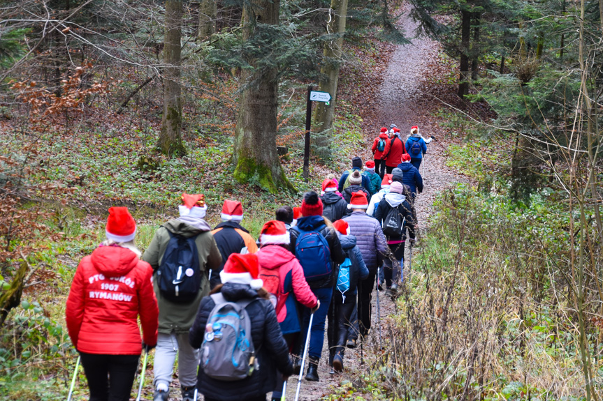 Mikołajkowy Rajd Nordic Walking w Lubatowej