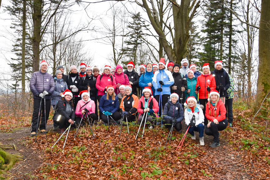 Mikołajkowy Rajd Nordic Walking w Lubatowej