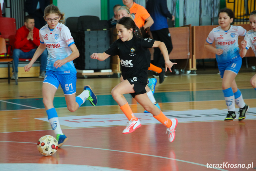 Mistrzostwa Podkarpacia U-12 w futsalu dziewcząt