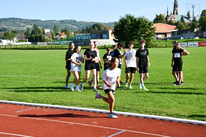 Mityng lekkoatletyczny szkół podstawowych w Korczynie