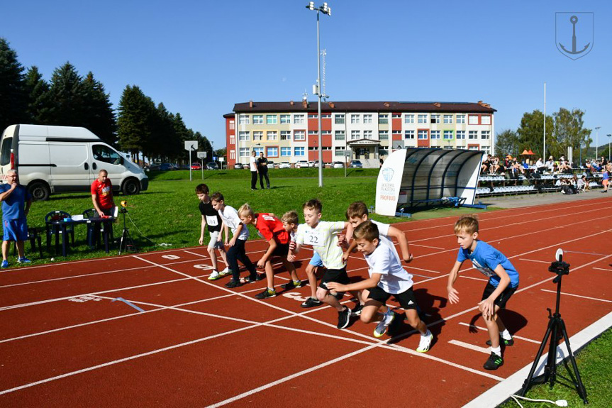 Mityng lekkoatletyczny szkół podstawowych w Korczynie