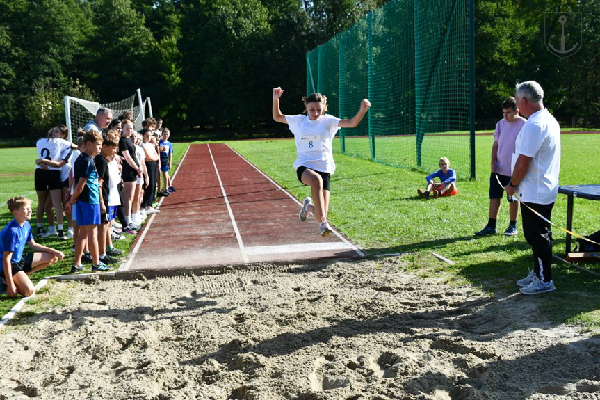 Mityng lekkoatletyczny szkół podstawowych w Korczynie