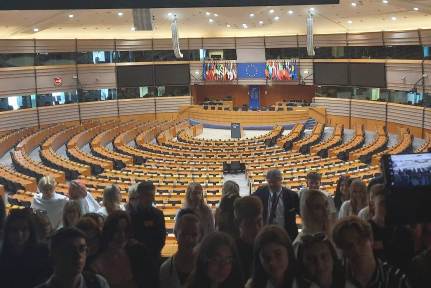 Młodzież z Elektryka w Parlamencie Europejskim