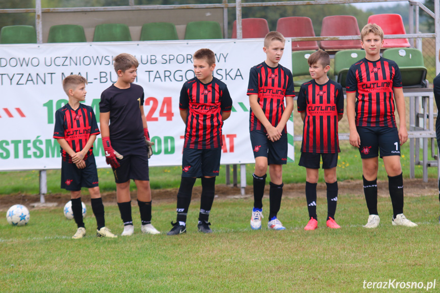 Mlodziki. Partyzant MAL-BUD 1 Targowiska - Start Rymanów 0:8