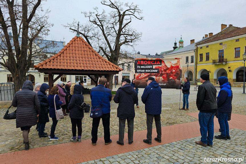 Modlitwa na rynku w Krośnie