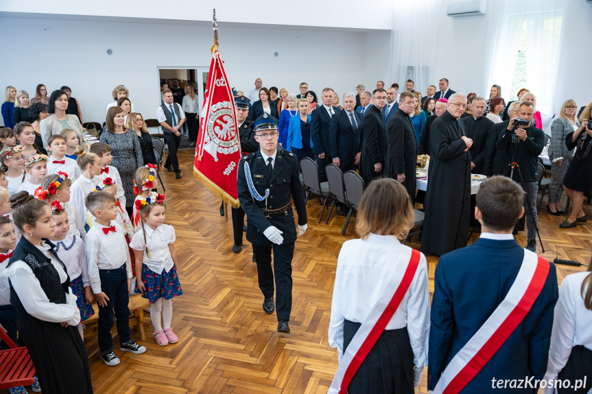 Nadanie szkole w Wietrznie imienia Łukasiewicza