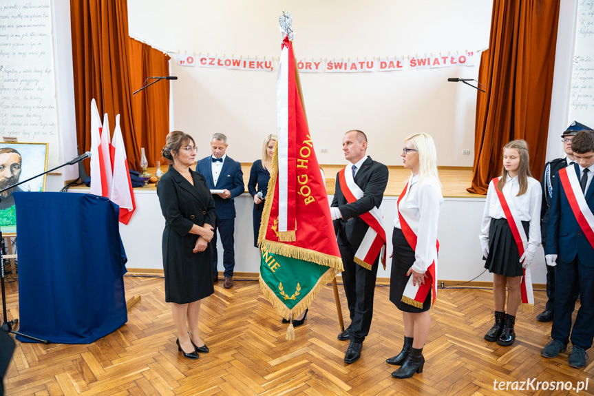 Nadanie szkole w Wietrznie imienia Łukasiewicza