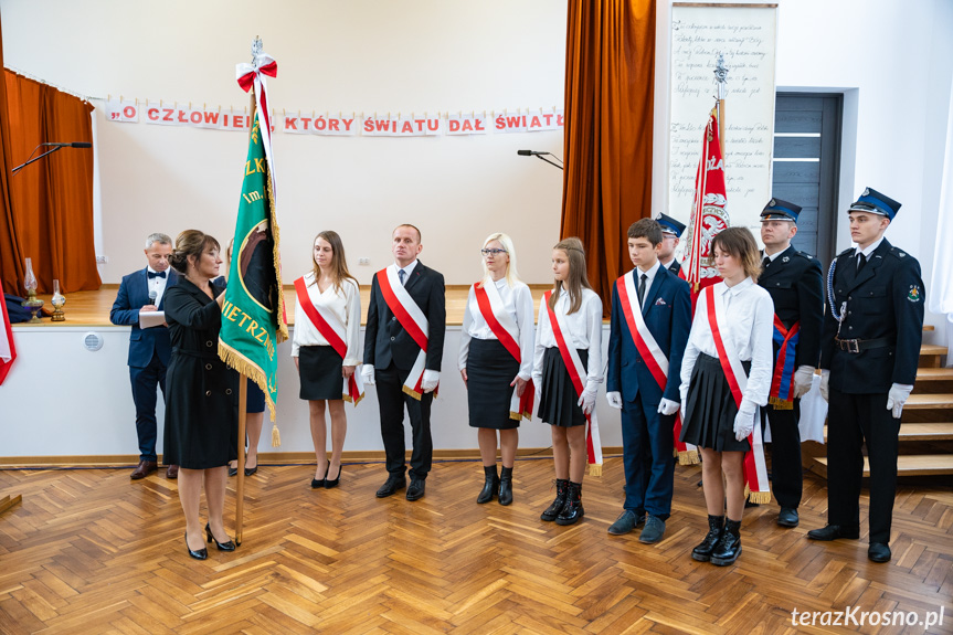 Nadanie szkole w Wietrznie imienia Łukasiewicza