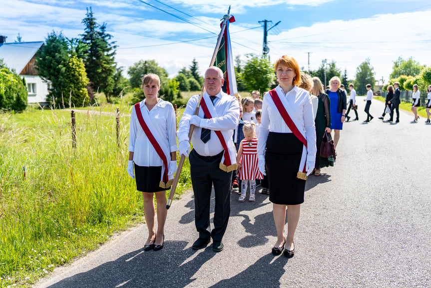 Nadanie Sztandaru Szkoły w Bóbrce