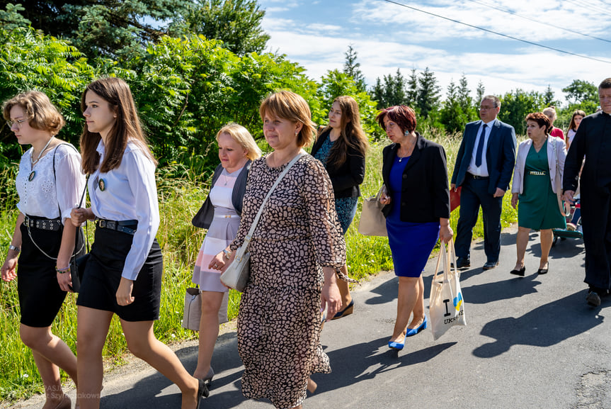 Nadanie Sztandaru Szkoły w Bóbrce