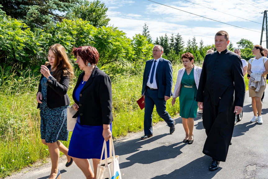 Nadanie Sztandaru Szkoły w Bóbrce