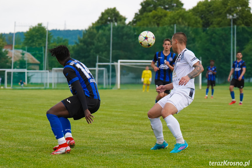 Nafta-Splast Jedlicze - Czarni 1910 Jasło 3:1