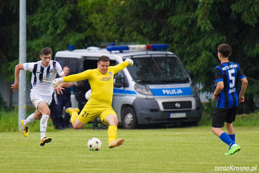 Nafta-Splast Jedlicze - Czarni 1910 Jasło 3:1