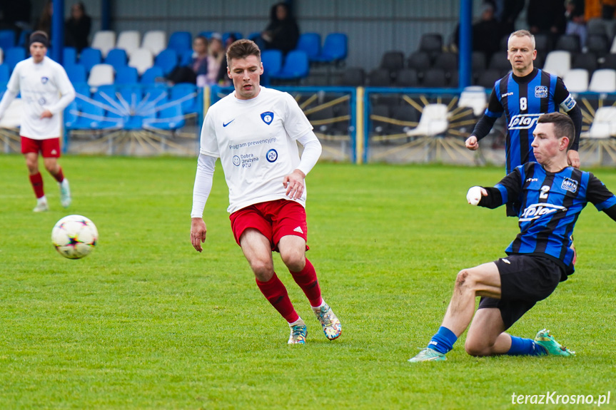 Nafta Splast Jedlicze - Tempo Nienaszów 0:3