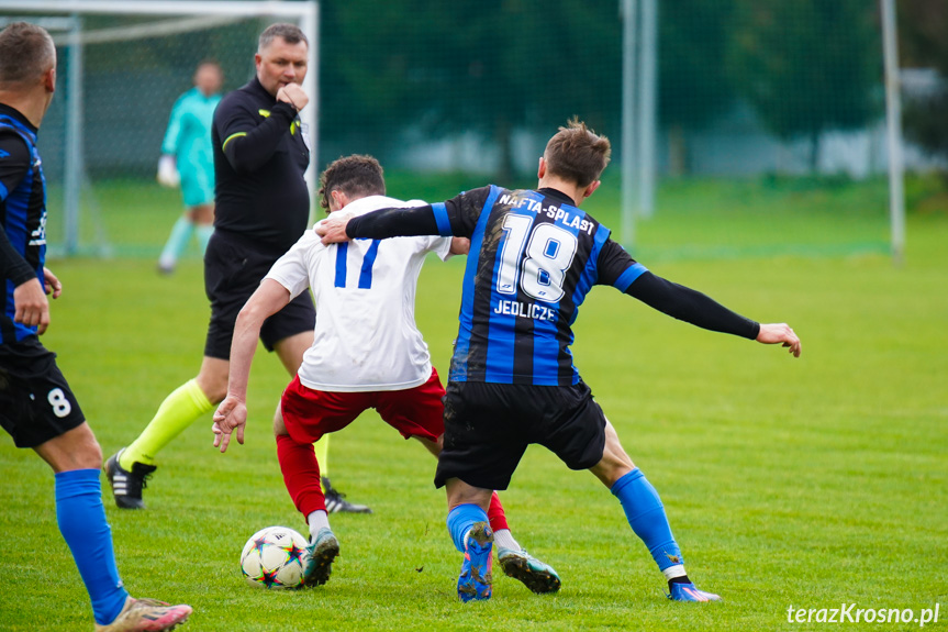 Nafta Splast Jedlicze - Tempo Nienaszów 0:3