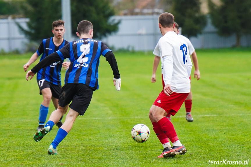 Nafta Splast Jedlicze - Tempo Nienaszów 0:3