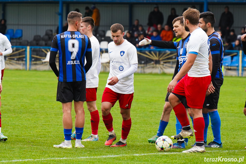 Nafta Splast Jedlicze - Tempo Nienaszów 0:3