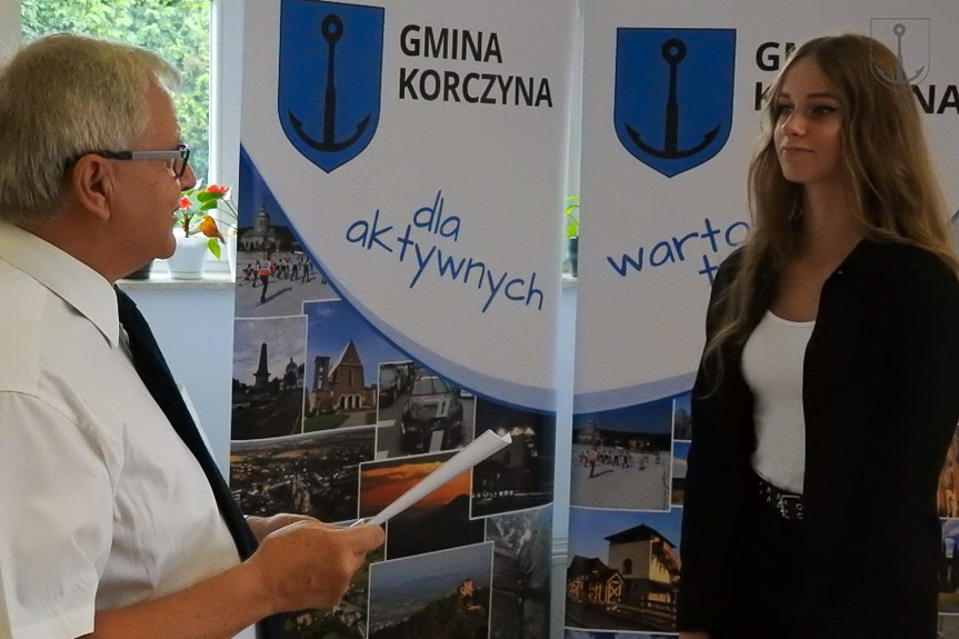 Najlepsi uczniowie gminy Korczyna nagrodzeni