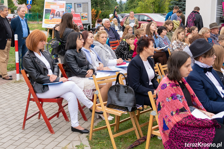 Narodowe Czytanie 2022 - Krośnieńska Biblioteka Publiczna