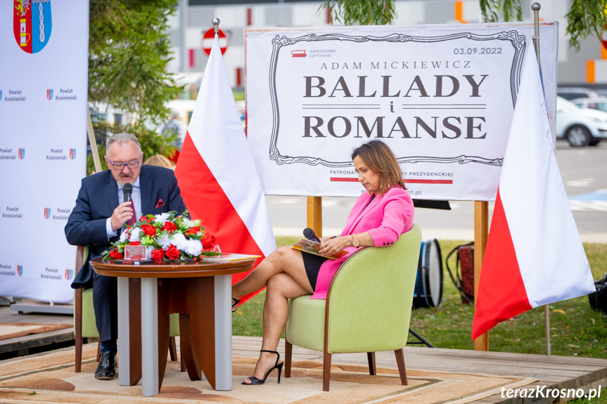 Narodowe Czytanie - Starostwo Powiatowe w Krośnie