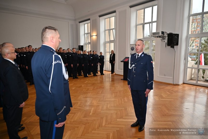 Nowi funkcjonariusze w szeregach podkarpackiej Policj