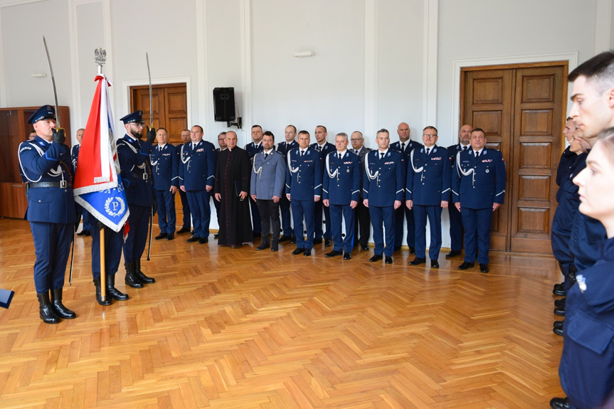 Nowi funkcjonariusze w szeregach podkarpackiej policji