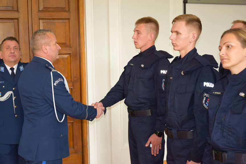 Nowi funkcjonariusze w szeregach podkarpackiej policji