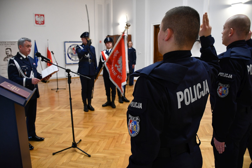 Nowi policjanci zasilą szeregi podkarpackiej policji